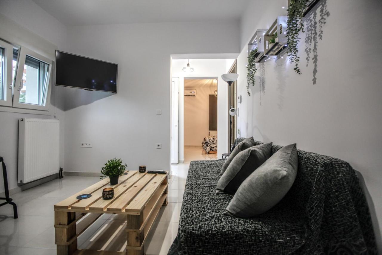 Terra Di Meteora Suites #3 Kalampáka Ngoại thất bức ảnh